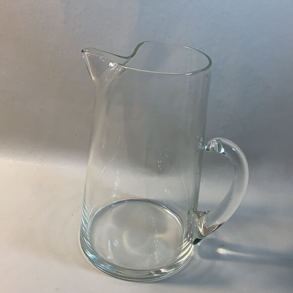Clear Glass Needle Nose Spout Serving Juice Bar Cocktail Pitcher 1 Quart EUC - Picture 2 of 6
